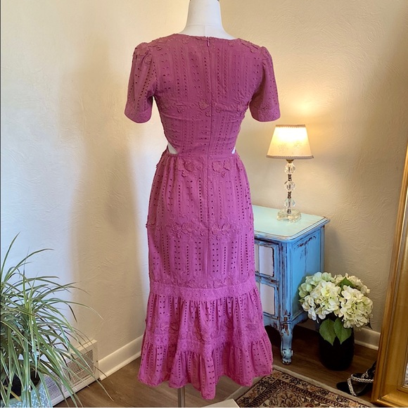 NWT Adelyn Rae Katina Pink Side Cut Out Embroidered Midi Dress Puff Sleeves - Picture 6 of 8